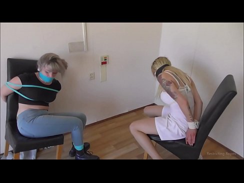 ❤️ Ferslave / fêstbûn en gagged / famke yn need ❤❌ Porno by porno fy.extraclasswork.ru ❌